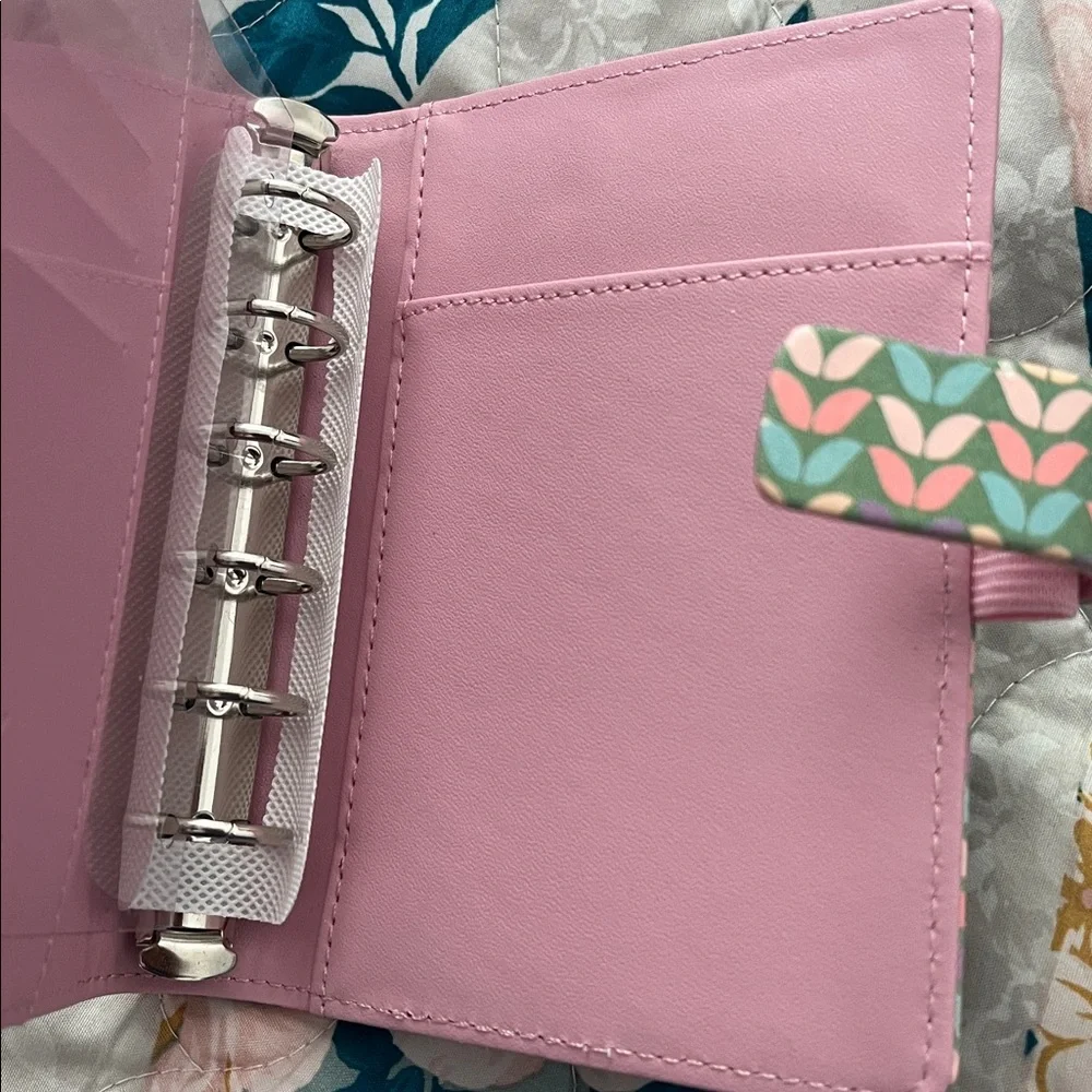 Willow Pink Pocket Organizer